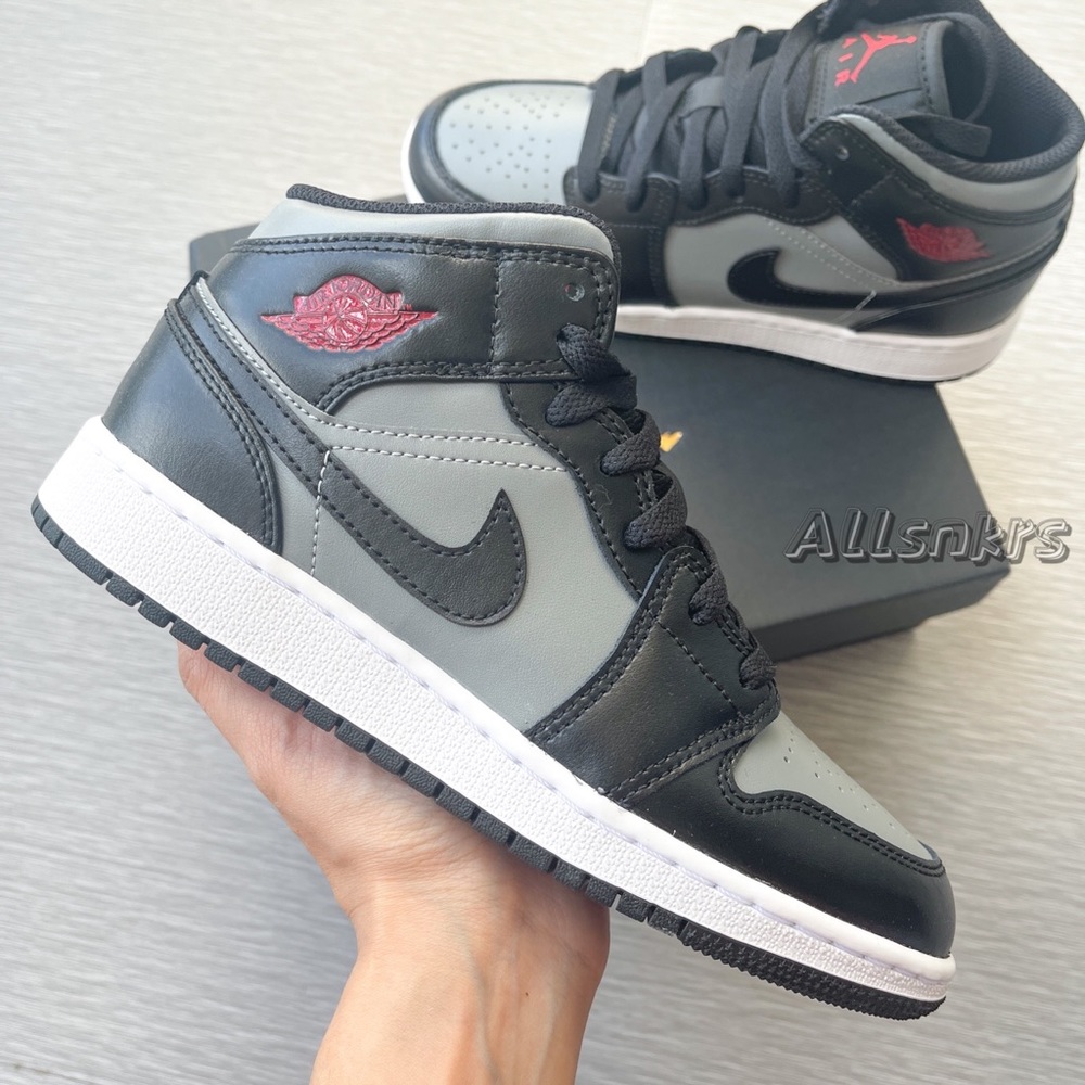 Air Jordan 1 Mid Black Shadow